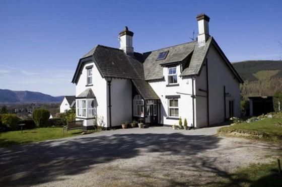 לינה וארוחת בוקר קזיק Claremont House Keswick מראה חיצוני תמונה
